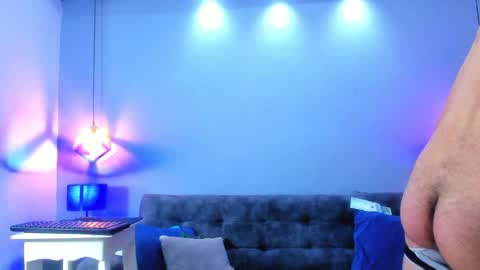 Eross online show from 04.30.26
