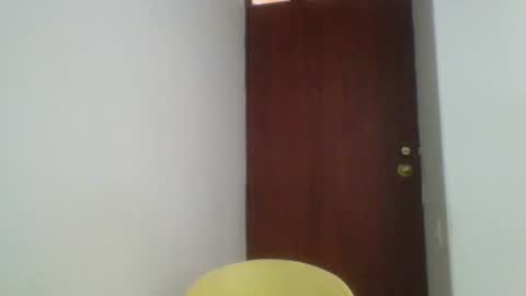 Snapshot of eross_santy chatting on 06.17.26 Eross online show from 06.17.26