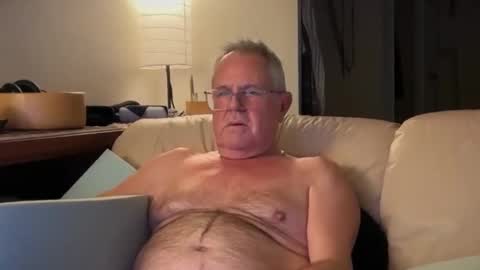 eros online show from 10.31.25