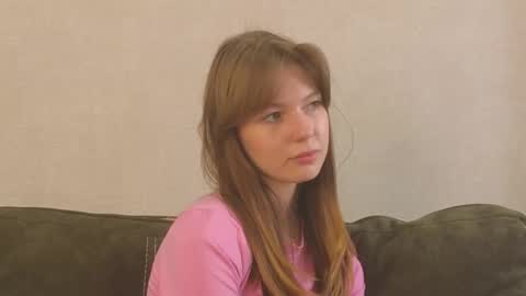 Snapshot of erosyne chatting on 10.21.25 Lily online show from 10.21.25