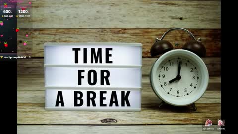 Snapshot of erotic__emma chatting on 11.27.25 EMMA online show from 11.27.25