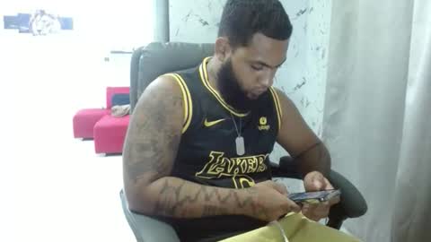 Snapshot of eroticoblack chatting on 02.02.26 Eroticoblack online show from 02.02.26