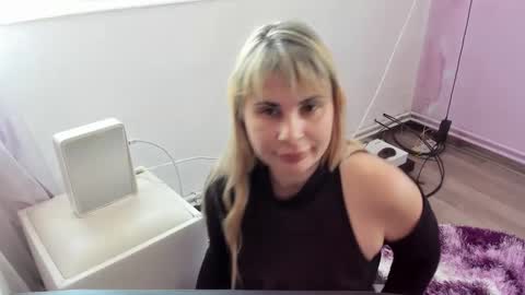 eroticsensualkitty4u online show from 02.21.25