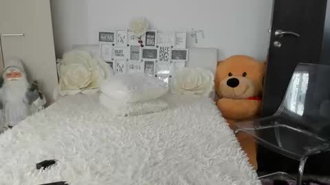 eroticsensualkitty4u online show from 02.24.26