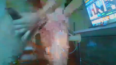 Snapshot of erozet89 chatting on 02.02.25 erozet89 online show from 02.02.25