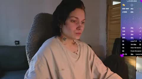 esajukyy online show from 04.08.26