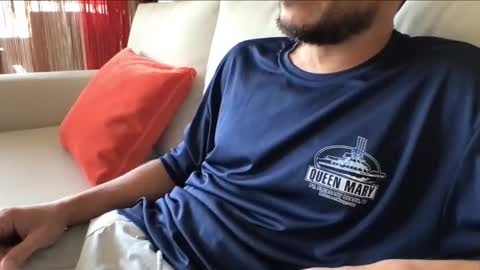 Snapshot of esc0o chatting on 10.26.25 hereforagoodtimenotalongtime online show from 10.26.25