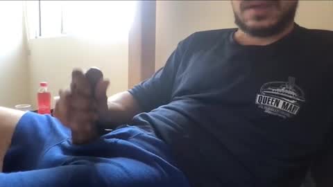 Snapshot of esc0o chatting on 11.11.25 hereforagoodtimenotalongtime online show from 11.11.25