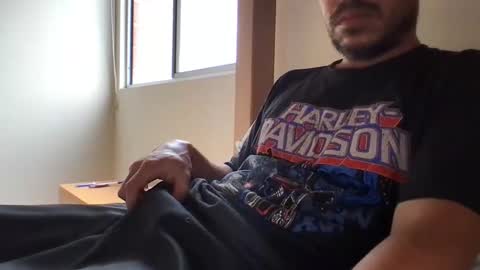 Snapshot of esc0o chatting on 02.28.26 hereforagoodtimenotalongtime online show from 02.28.26