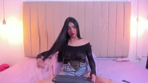 Scarlett online show from 04.23.26