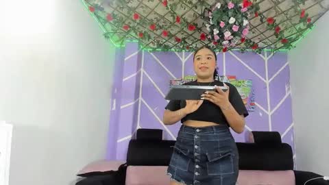 escarlet_hot06 online show from 03.22.26