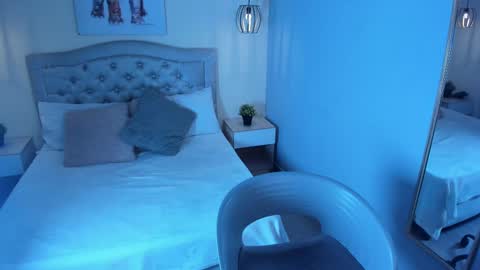 Snapshot of escarleth__ chatting on 09.15.25 Escarlet online show from 09.15.25