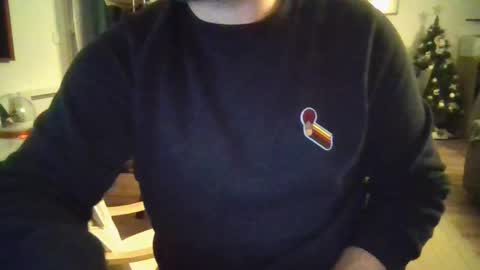 Snapshot of esclavepourfemme chatting on 12.15.24 esclavepourfemme online show from 12.15.24