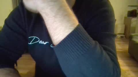 Snapshot of esclavepourfemme chatting on 01.12.25 esclavepourfemme online show from 01.12.25