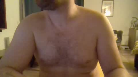 Snapshot of esclavepourfemme chatting on 10.16.25 esclavepourfemme online show from 10.16.25