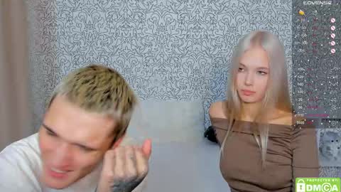 Snapshot of eshcka chatting on 10.31.25 Megan and Brad online show from 10.31.25