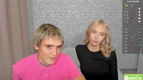 Snapshot of eshcka chatting on 01.11.26 Megan and Brad online show from 01.11.26