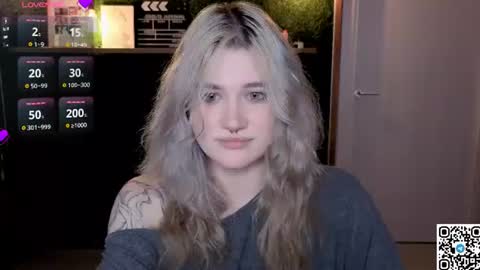 EshleGreen online show from 07.11.26