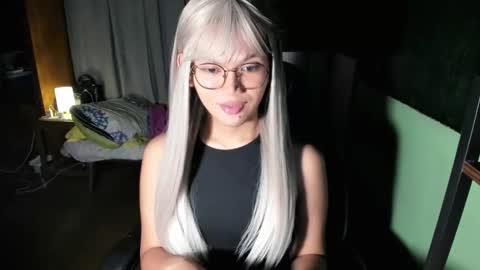 Chelliane online show from 10.21.25