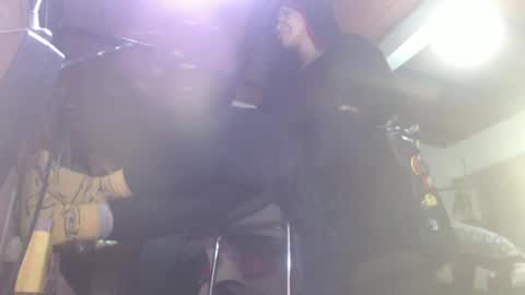 Snapshot of eskelaswd chatting on 02.17.25 Eskela911 online show from 02.17.25