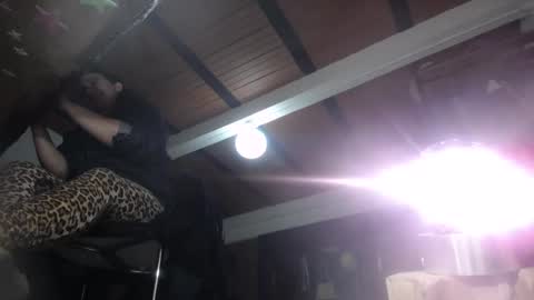 Snapshot of eskelaswd chatting on 02.22.25 Eskela911 online show from 02.22.25