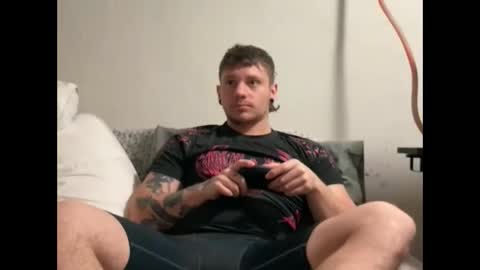 eskol212 online show from 10.16.25