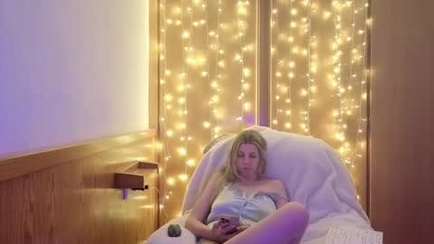 esma347866 online show from 03.06.26