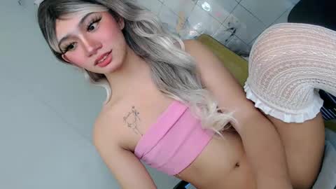 esmeralda28x online show from 06.20.26