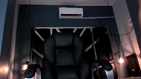 Snapshot of esmeralda__18 chatting on 03.04.26 Esmeralda online show from 03.04.26