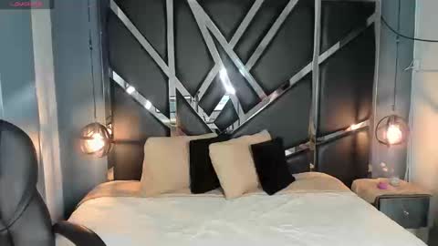 Snapshot of esmeralda__18 chatting on 03.12.26 Esmeralda online show from 03.12.26