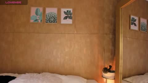 Esmeralda G online show from 03.07.25