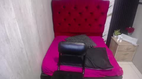 esmeralda black online show from 07.03.26
