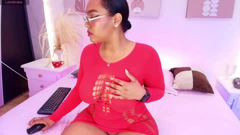esmeralda online show from 04.27.26