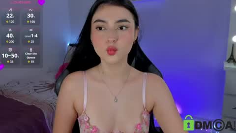 Esmeralda online show from 06.14.26