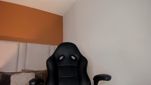 esmeralda_rose__ online show from 06.26.26