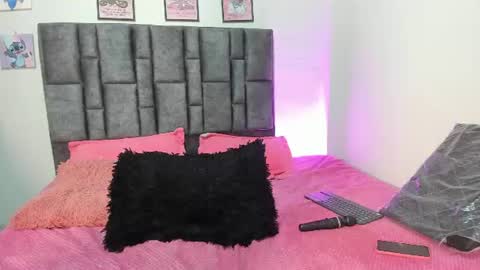Perla online show from 06.10.26