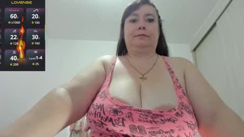 Esmeralda online show from 05.30.26
