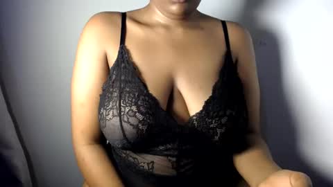 Esme online show from 06.27.26