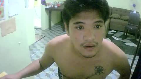 Snapshot of esoteric061299 chatting on 11.28.25 esoteric061299 online show from 11.28.25