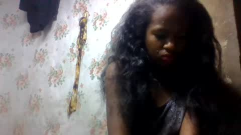 Snapshot of estancelee chatting on 07.24.26 estancelee online show from 07.24.26