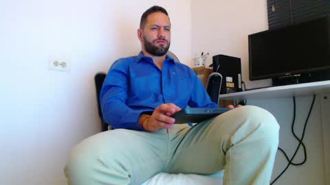 esteban online show from 05.04.26