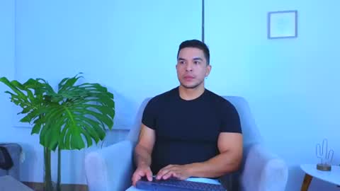 ESTEBAN online show from 06.10.26