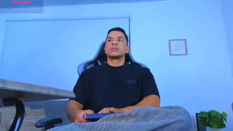 ESTEBAN online show from 06.17.26