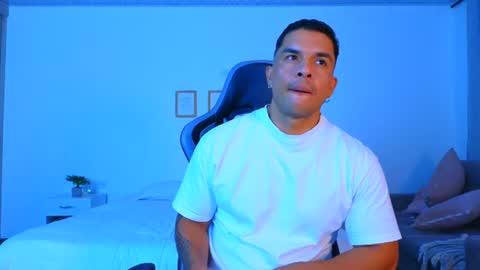 ESTEBAN online show from 08.02.26