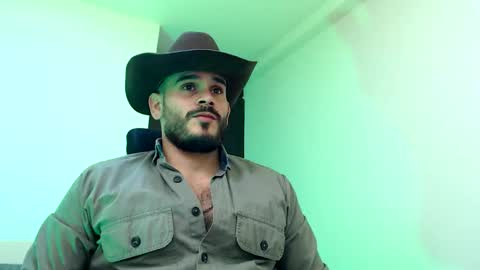 Esteban Fernandez online show from 11.24.25