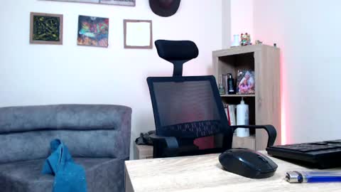 Snapshot of esteban_fer chatting on 06.08.26 Esteban Fernandez online show from 06.08.26