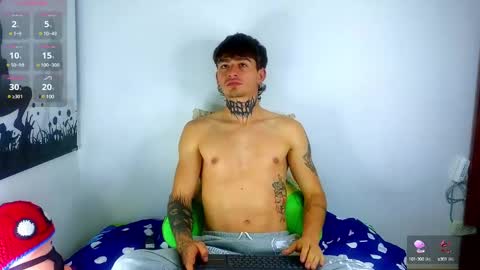 Esteban independent model online show from 02.24.25