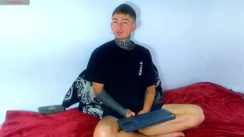 Snapshot of estebanchar_ chatting on 05.13.26 Esteban independent model online show from 05.13.26