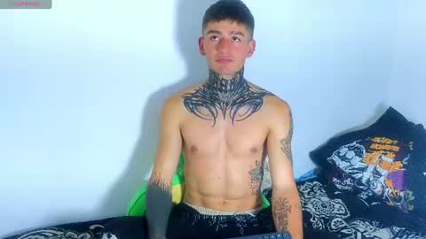 Snapshot of estebanchar_ chatting on 06.11.26 Esteban independent model online show from 06.11.26