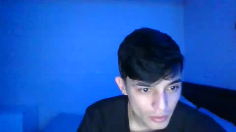 estebankit0 online show from 01.25.25